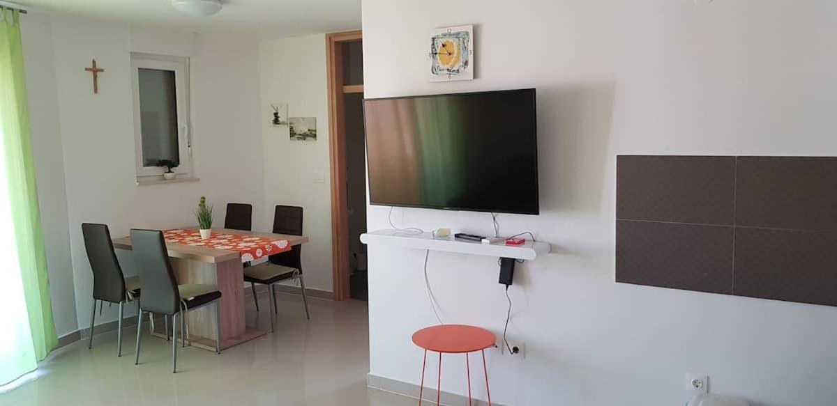 Abc Apartmani Врси Экстерьер фото